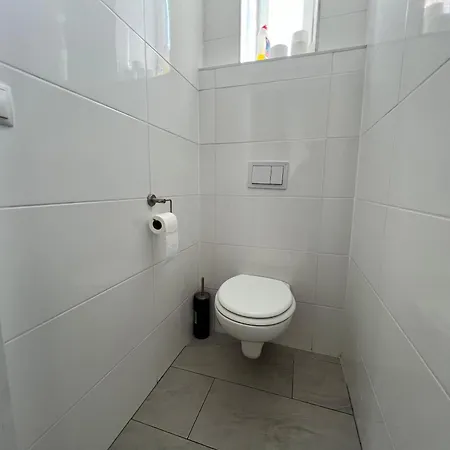 Comfortable 4Br Apt Perfect For Groups & Friends Vienna Exterior photo