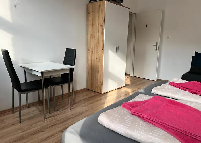 Comfortable 4Br Shared Apt Perfect For Groups & Friends