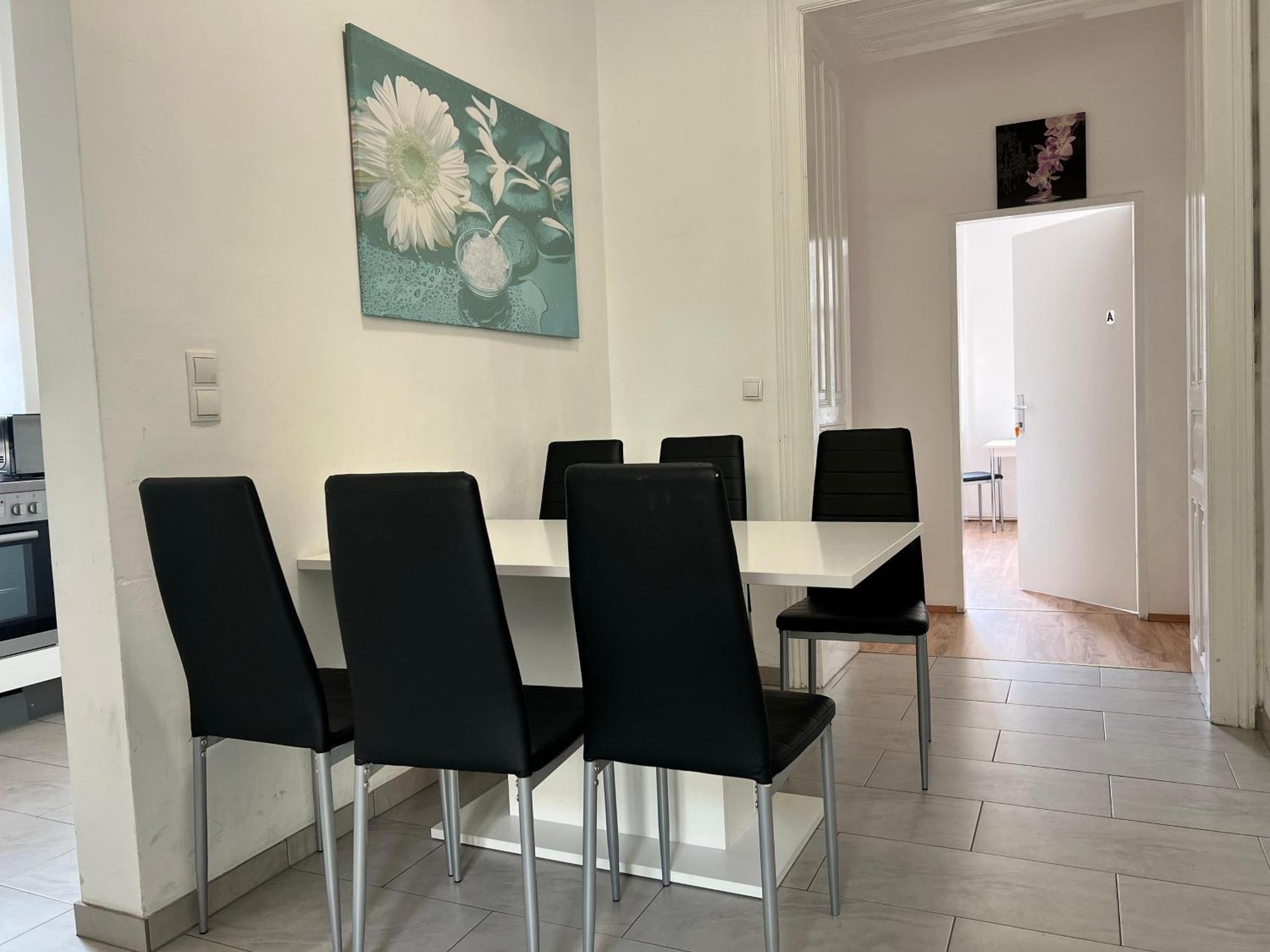 Comfortable 4br Shared Perfect For Groups & Friends Apartment Vienna
