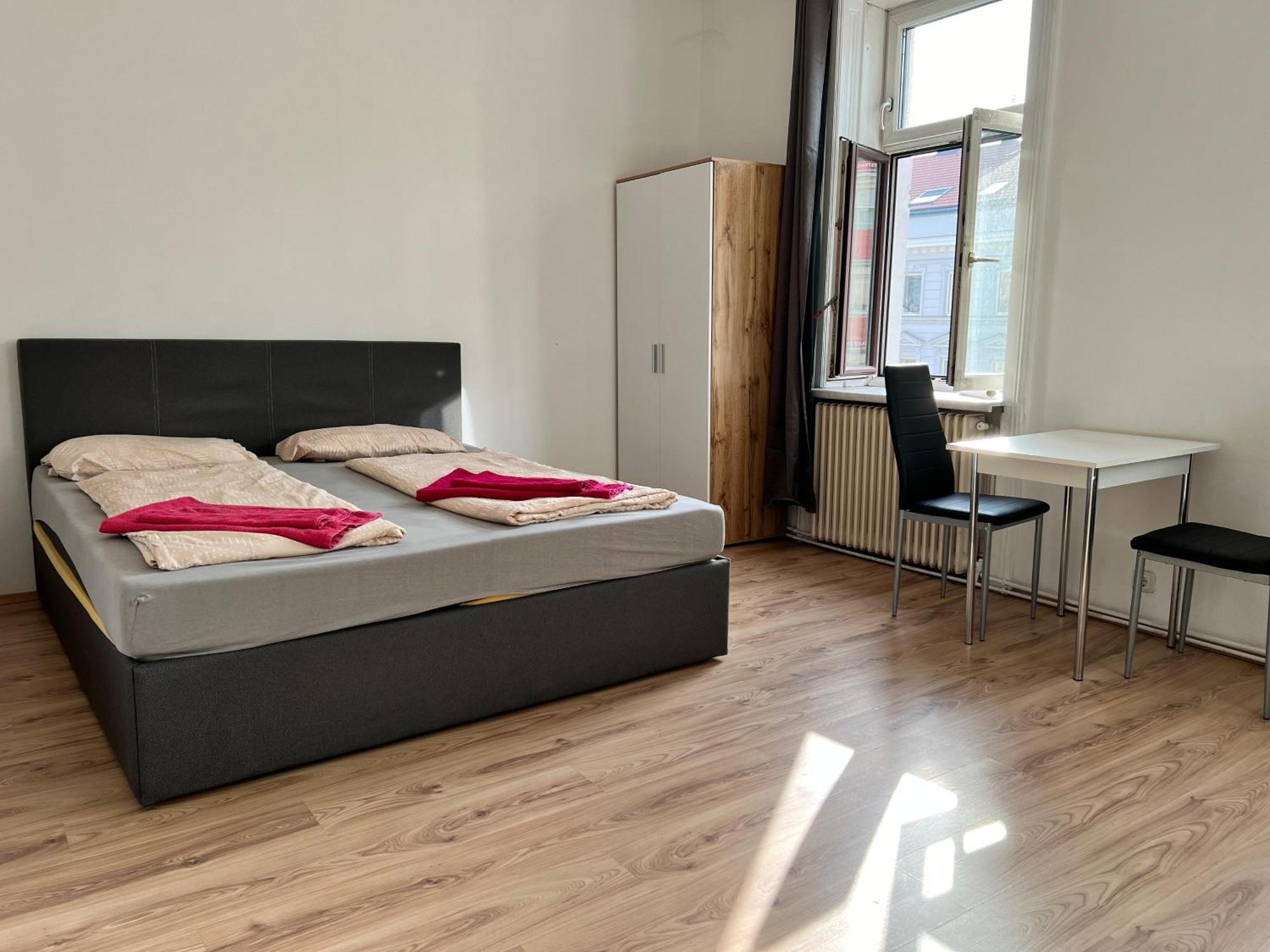 Apartment Comfortable 4br Shared Perfect For Groups & Friends Vienna