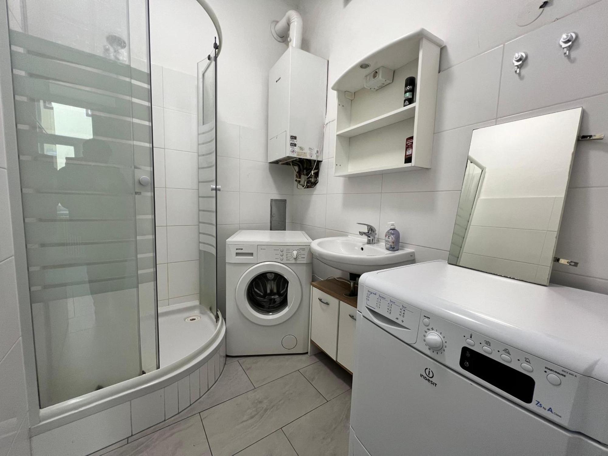 Comfortable 4br Perfect For Groups & Friends Appartamento *